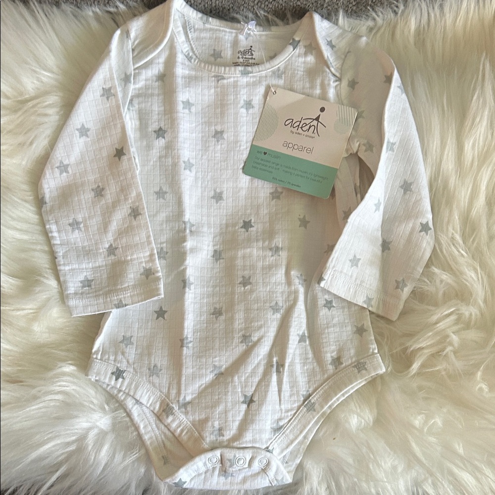 aden + anais White and Gray Star Bodysuit